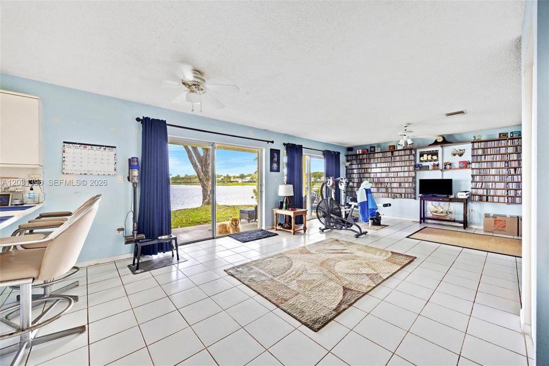 For Sale: $729,000 (4 beds, 2 baths, 2900 Square Feet)
