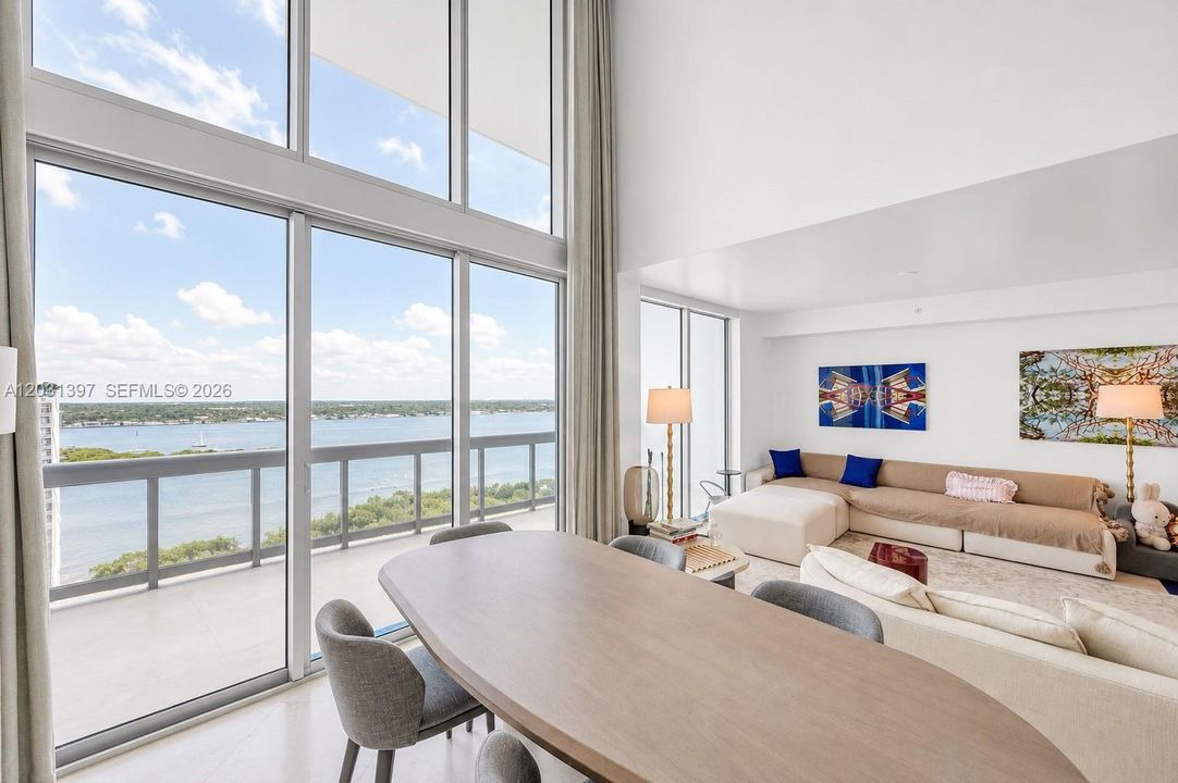 For Sale: $2,100,000 (4 beds, 3 baths, 2498 Square Feet)