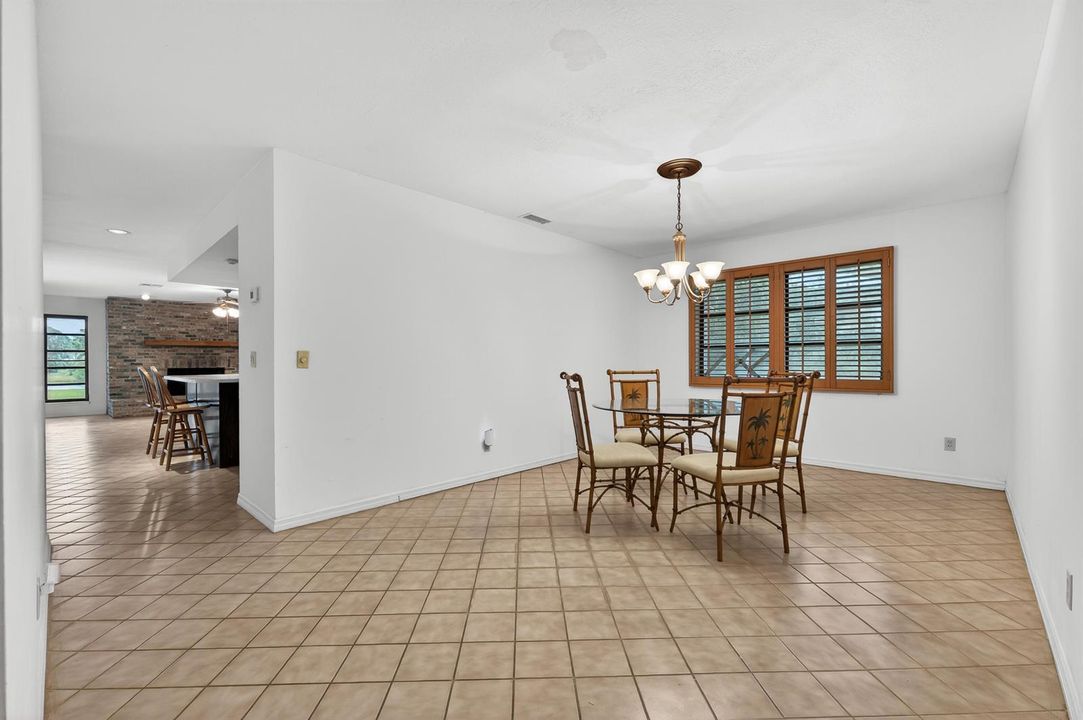 441 NE Town Terrace