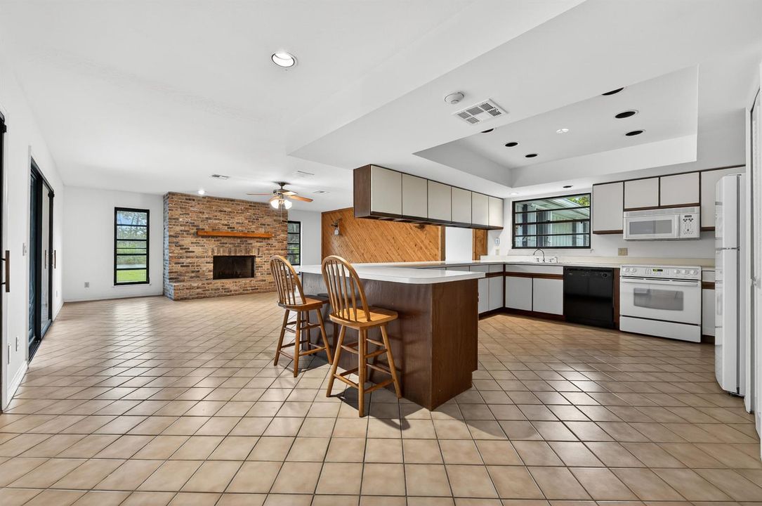 441 NE Town Terrace
