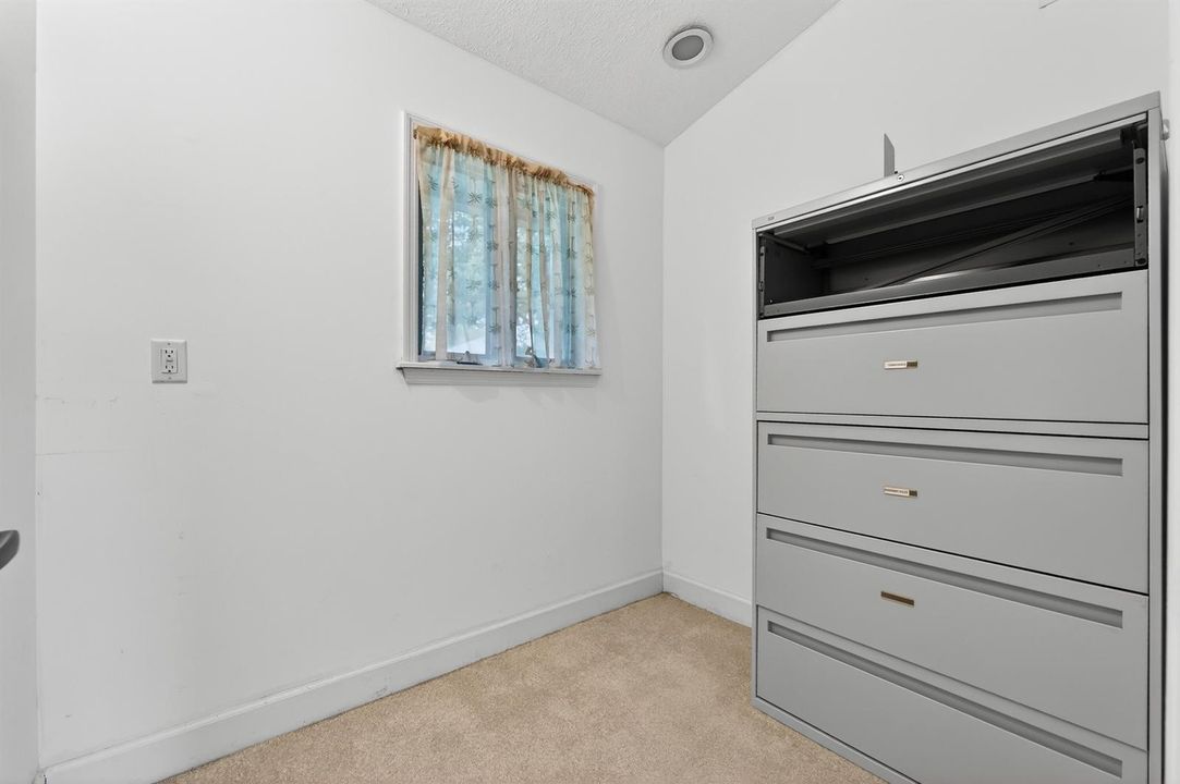 441 NE Town Terrace