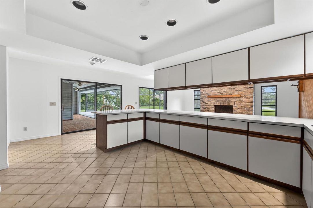 441 NE Town Terrace