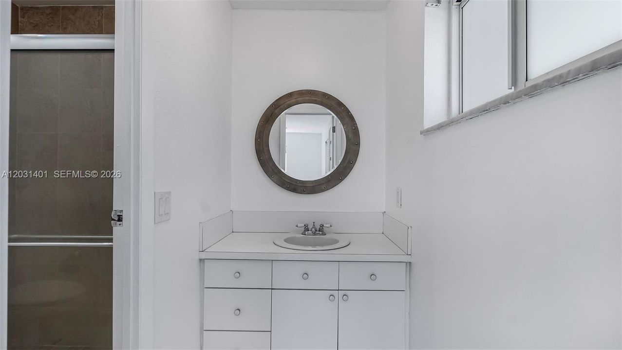 For Rent: $3,300 (3 beds, 2 baths, 1574 Square Feet)