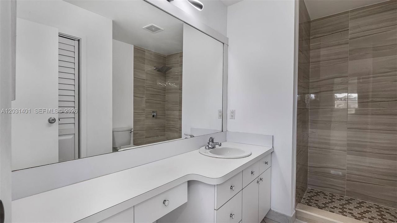 For Rent: $3,300 (3 beds, 2 baths, 1574 Square Feet)