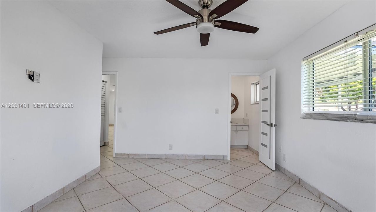 For Rent: $3,300 (3 beds, 2 baths, 1574 Square Feet)