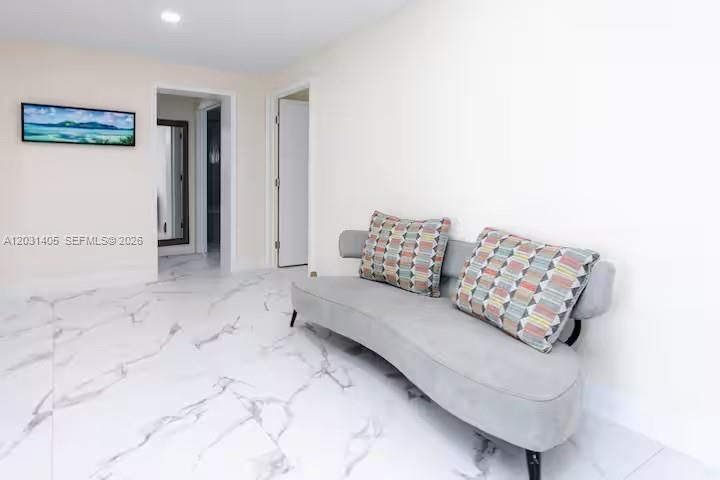 En Renta: $6,500 (4 camas, 4 baños, 2770 Pies cuadrados)