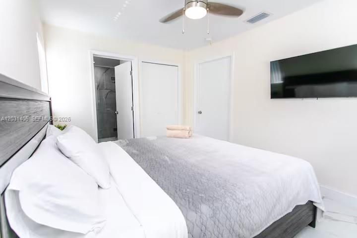 En Renta: $6,500 (4 camas, 4 baños, 2770 Pies cuadrados)