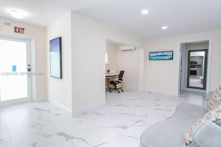En Renta: $6,500 (4 camas, 4 baños, 2770 Pies cuadrados)