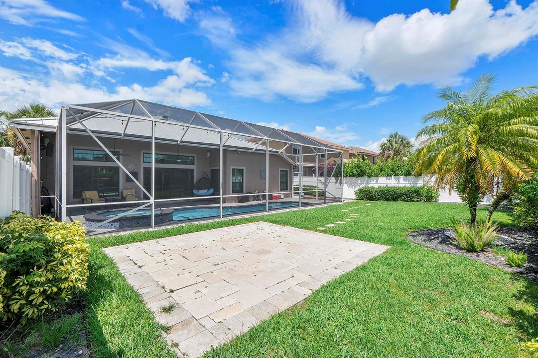 12328 St Simon Dr_058