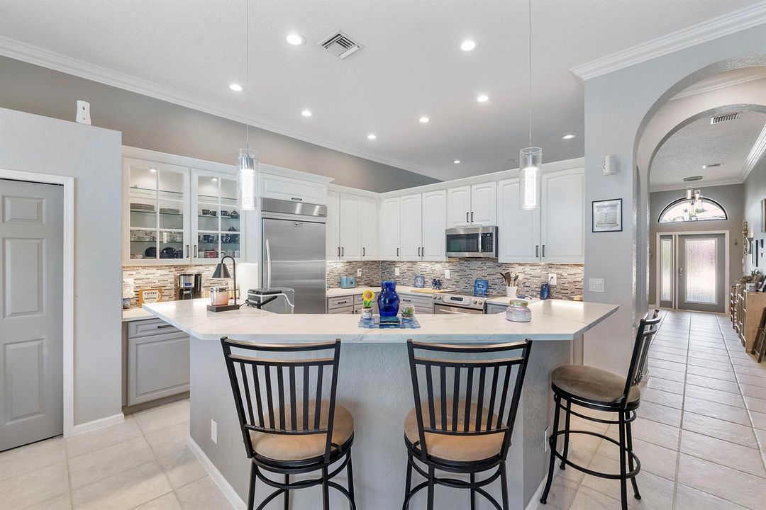 12328 St Simon Dr_042