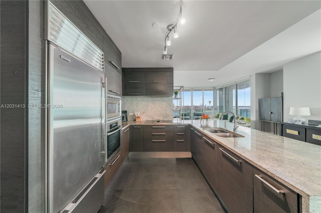For Rent: $7,500 (2 beds, 3 baths, 1694 Square Feet)
