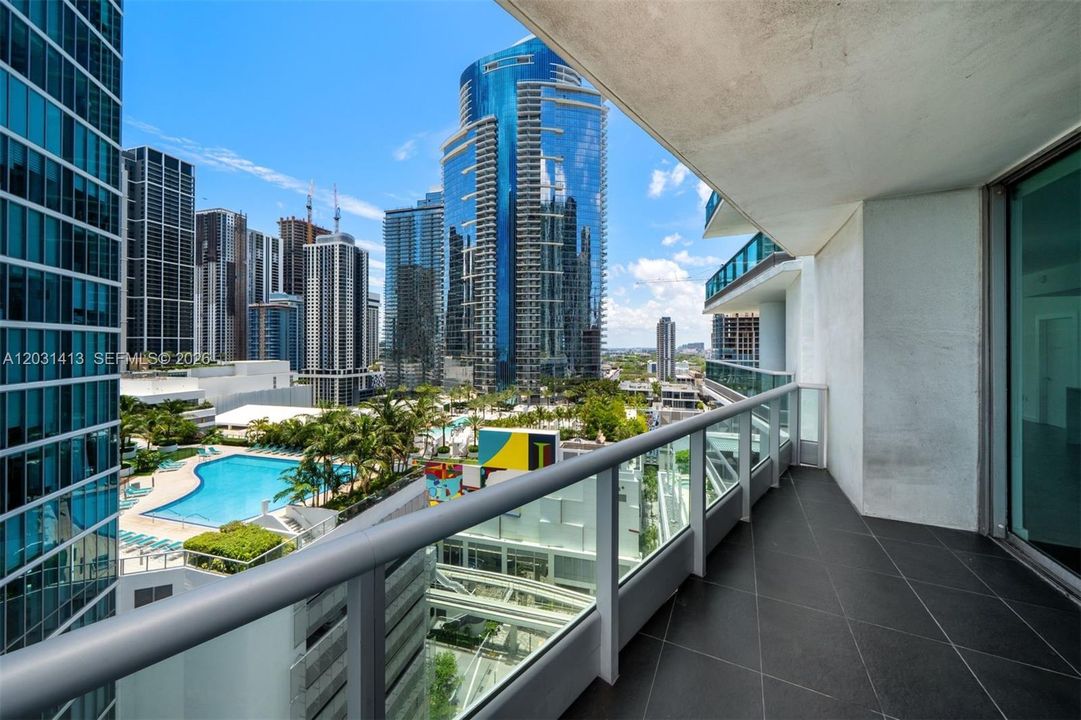 Active With Contract: $7,500 (2 beds, 3 baths, 1694 Square Feet)