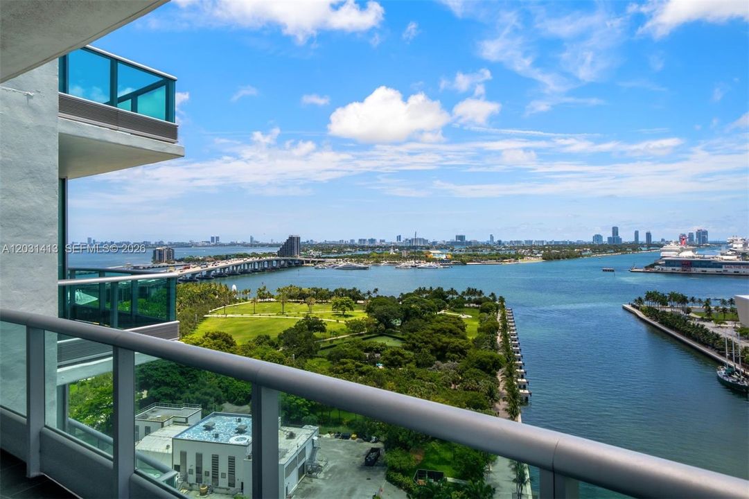 Active With Contract: $7,500 (2 beds, 3 baths, 1694 Square Feet)