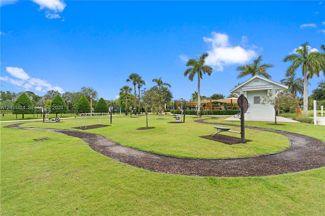 For Sale: $879,000 (3 beds, 3 baths, 2252 Square Feet)