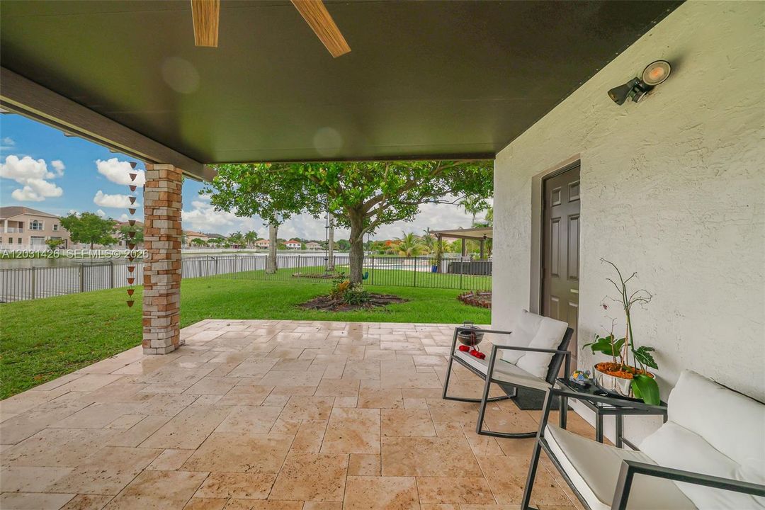 For Sale: $985,000 (4 beds, 3 baths, 3077 Square Feet)