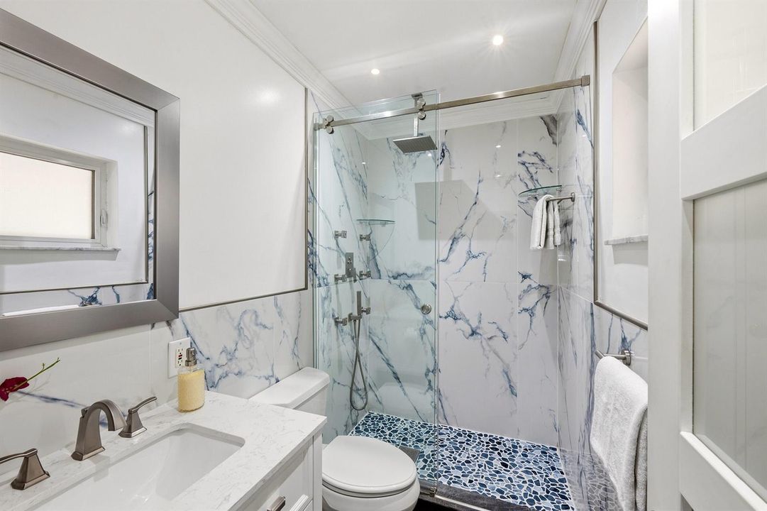 Guest En-Suite Bathroom