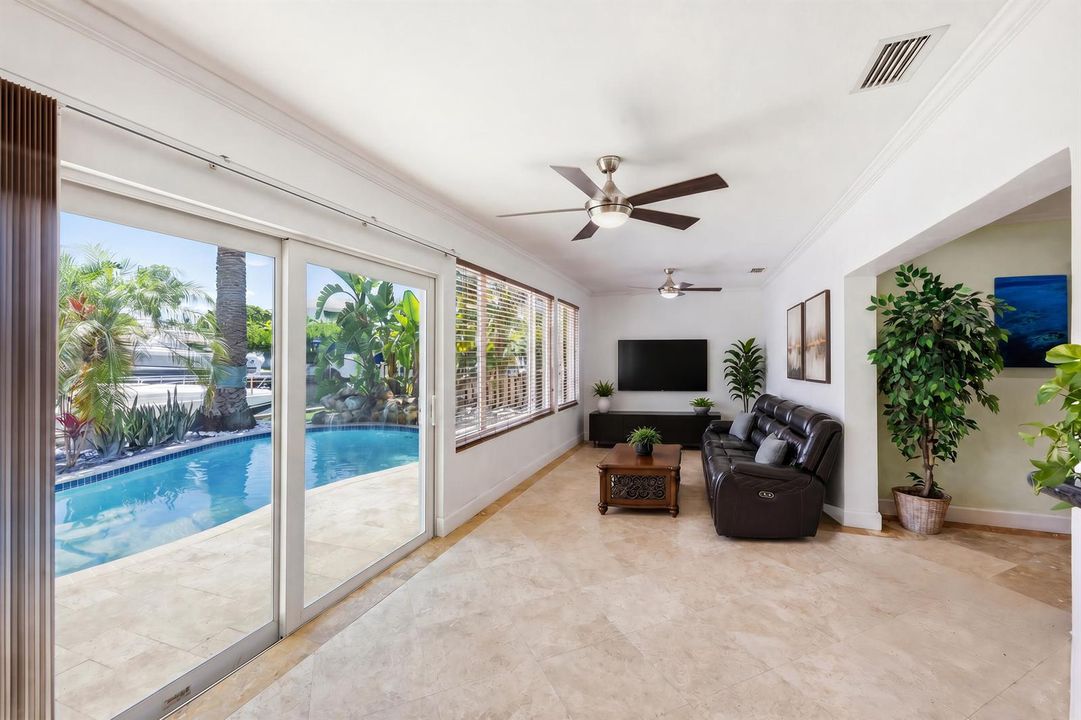 Florida Room & Views
