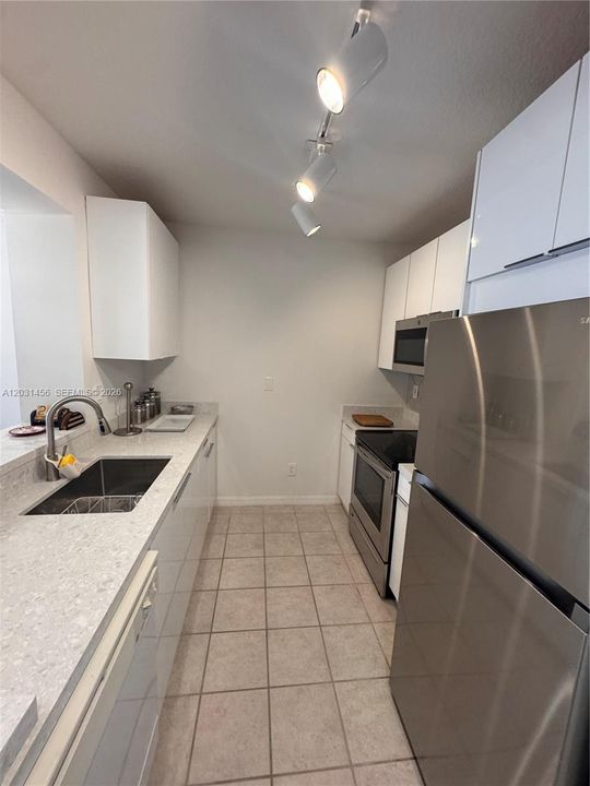 En Renta: $2,450 (1 camas, 1 baños, 711 Pies cuadrados)