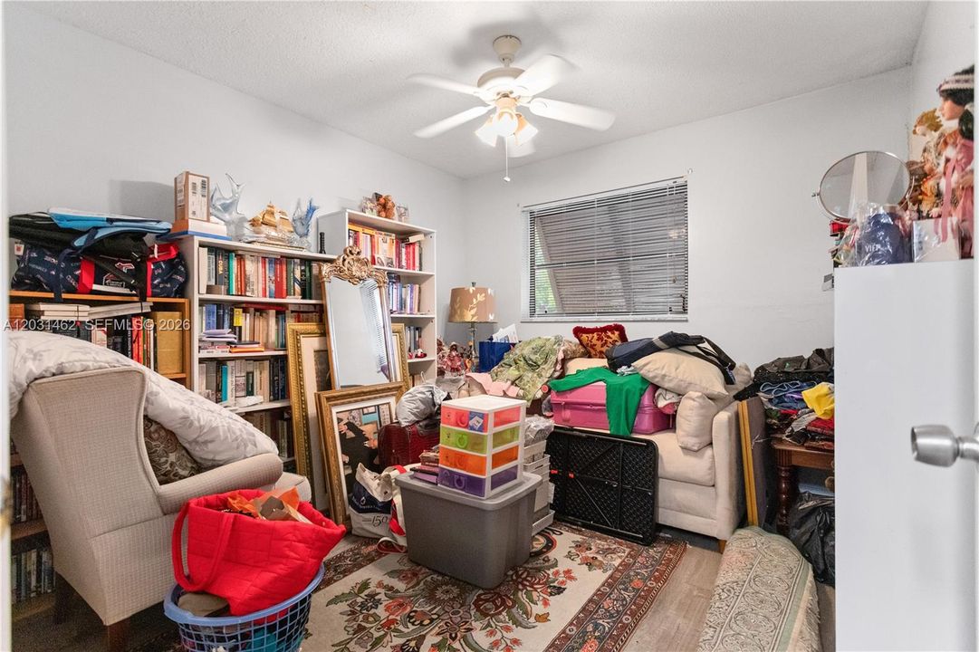 For Sale: $389,000 (3 beds, 2 baths, 1510 Square Feet)