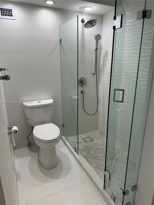 For Sale: $449,000 (2 beds, 2 baths, 1280 Square Feet)