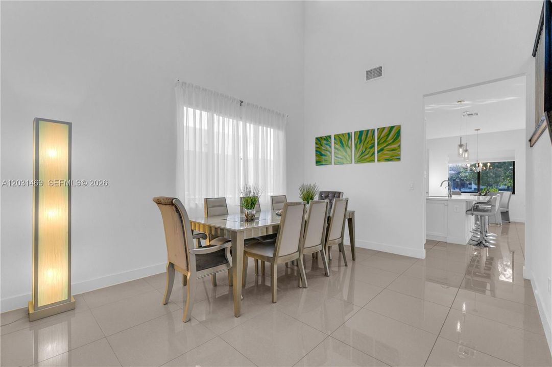 For Sale: $1,250,000 (4 beds, 5 baths, 3425 Square Feet)