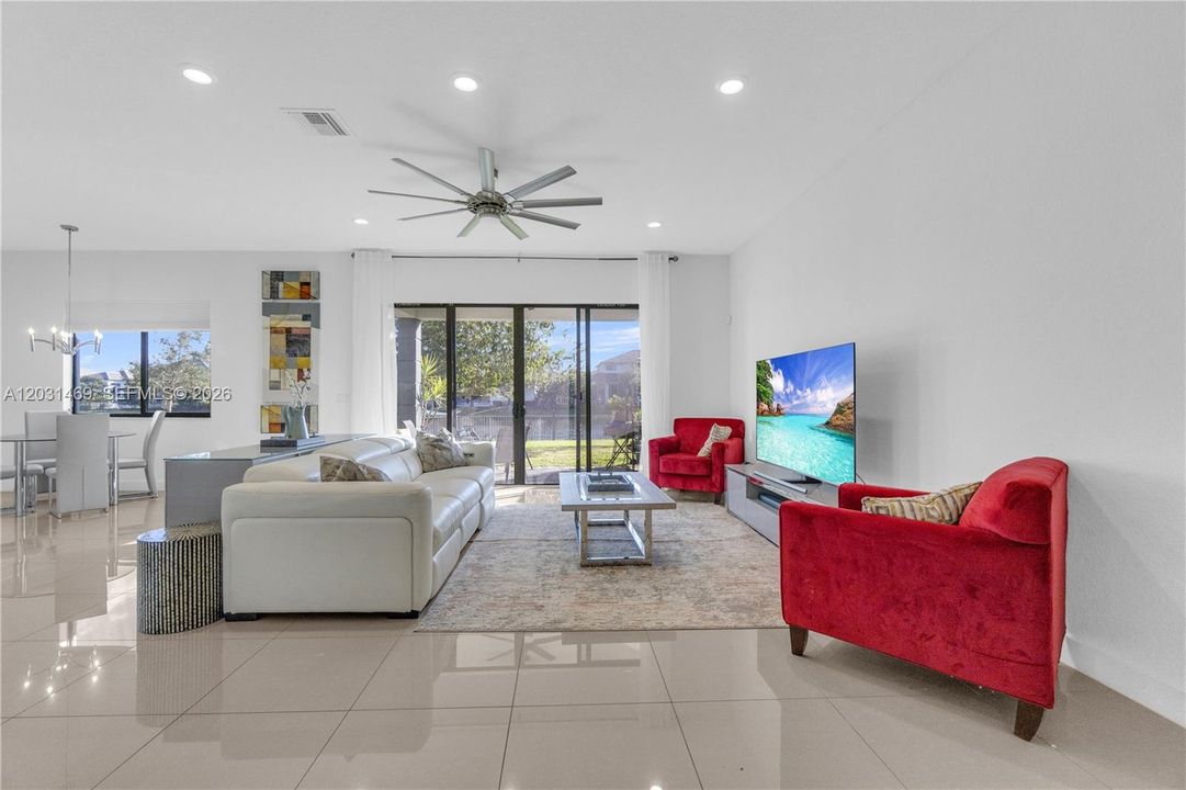 For Sale: $1,250,000 (4 beds, 5 baths, 3425 Square Feet)