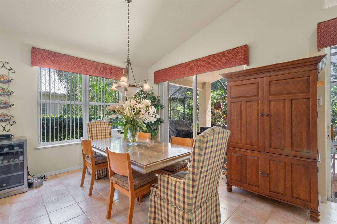 20-web-or-mls-7154 Hawks View Trail - 20
