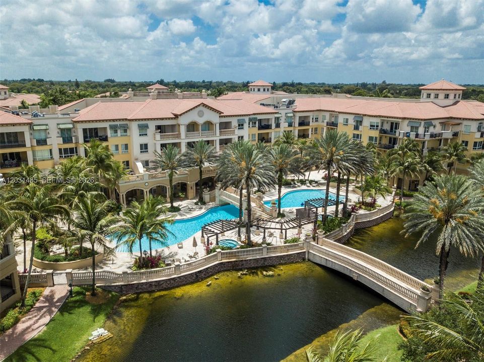 For Sale: $1,095,000 (3 beds, 2 baths, 2390 Square Feet)