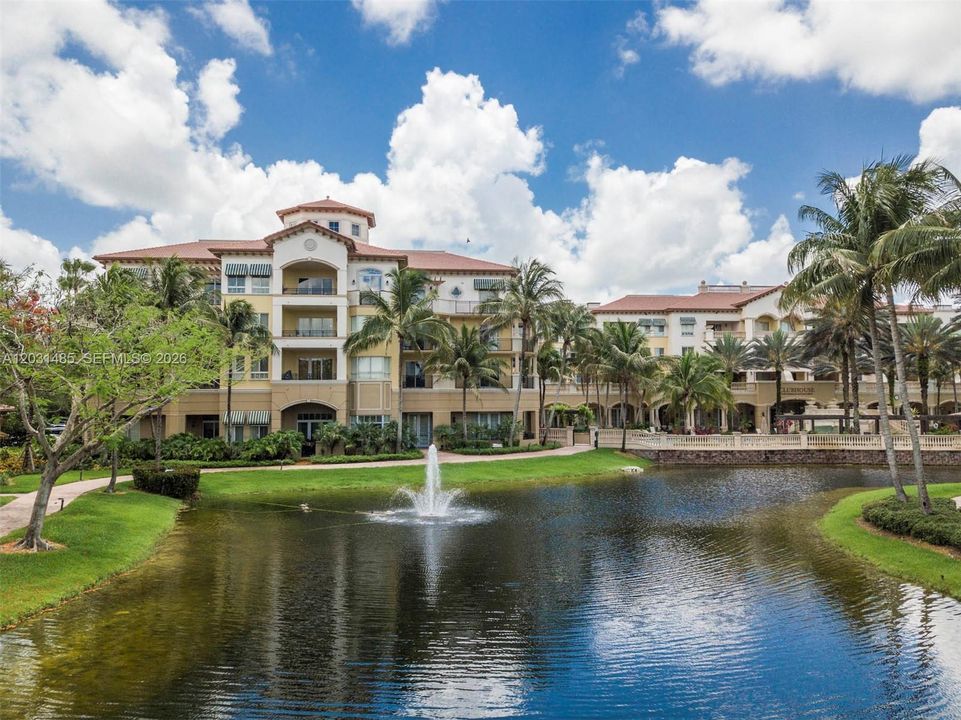 For Sale: $1,095,000 (3 beds, 2 baths, 2390 Square Feet)