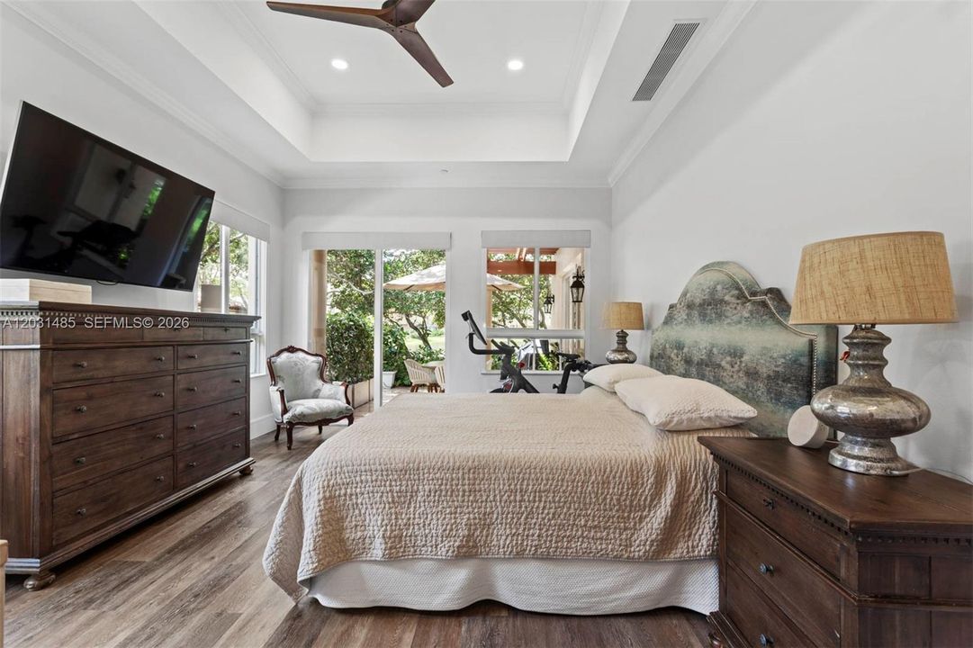 For Sale: $1,095,000 (3 beds, 2 baths, 2390 Square Feet)