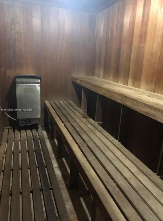 For Rent: $2,200 (2 beds, 2 baths, 1020 Square Feet)