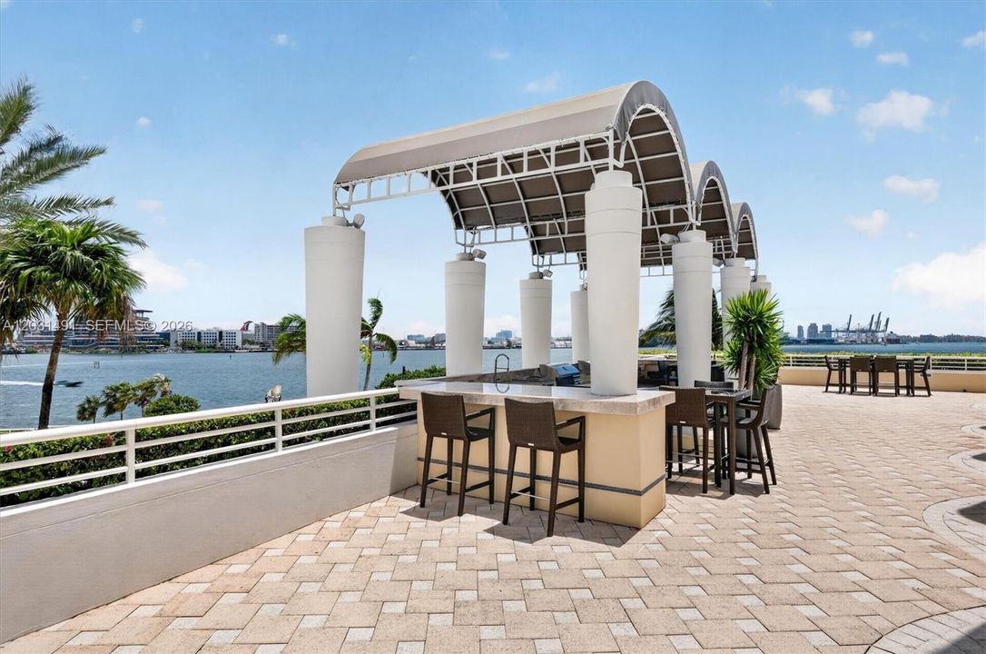 For Sale: $1,195,000 (1 beds, 2 baths, 1440 Square Feet)
