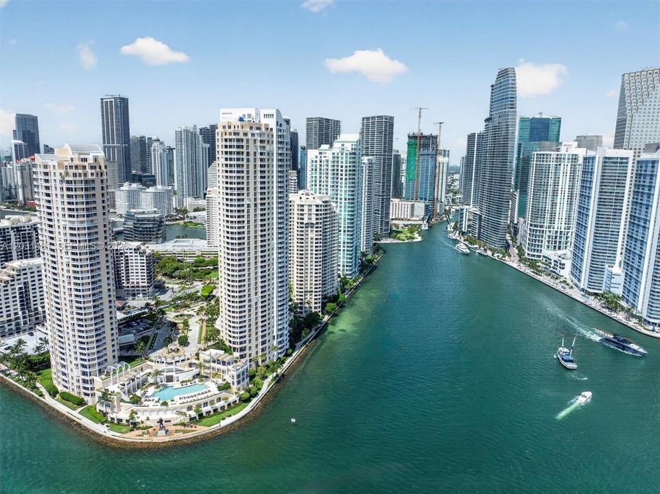 For Sale: $1,195,000 (1 beds, 2 baths, 1440 Square Feet)