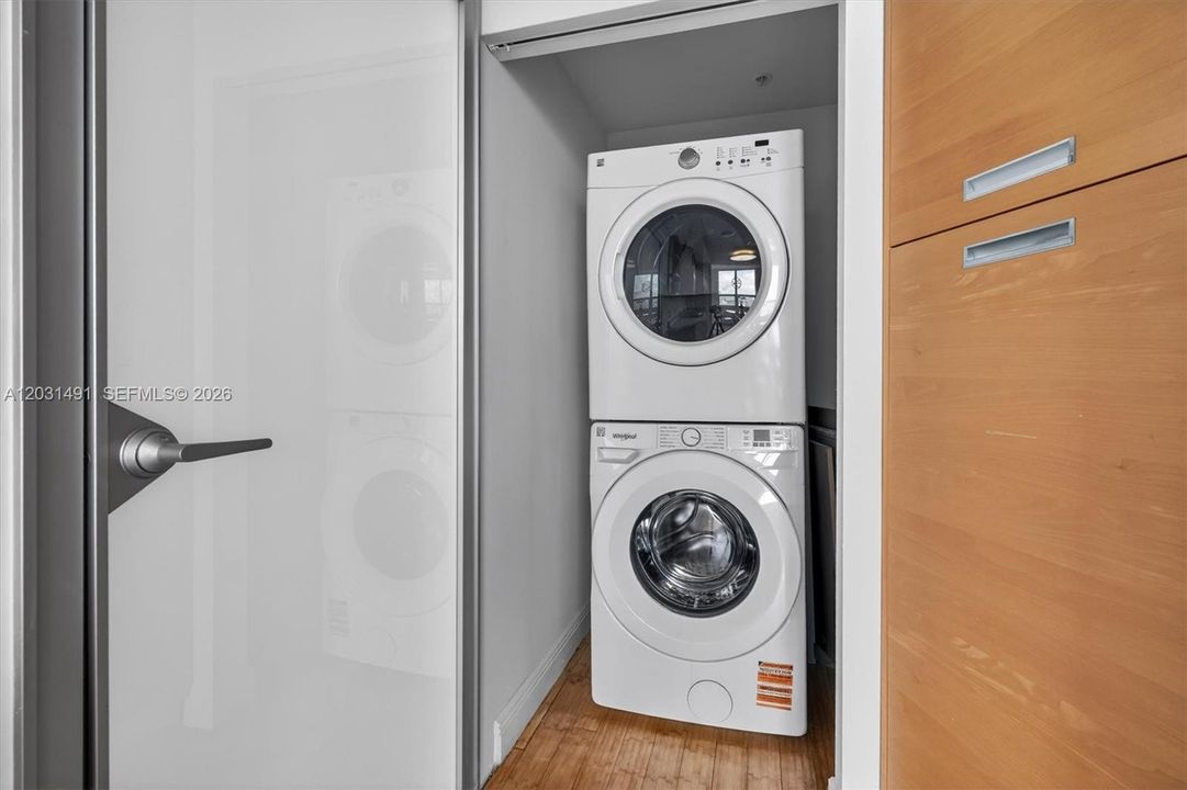 For Sale: $1,195,000 (1 beds, 2 baths, 1440 Square Feet)