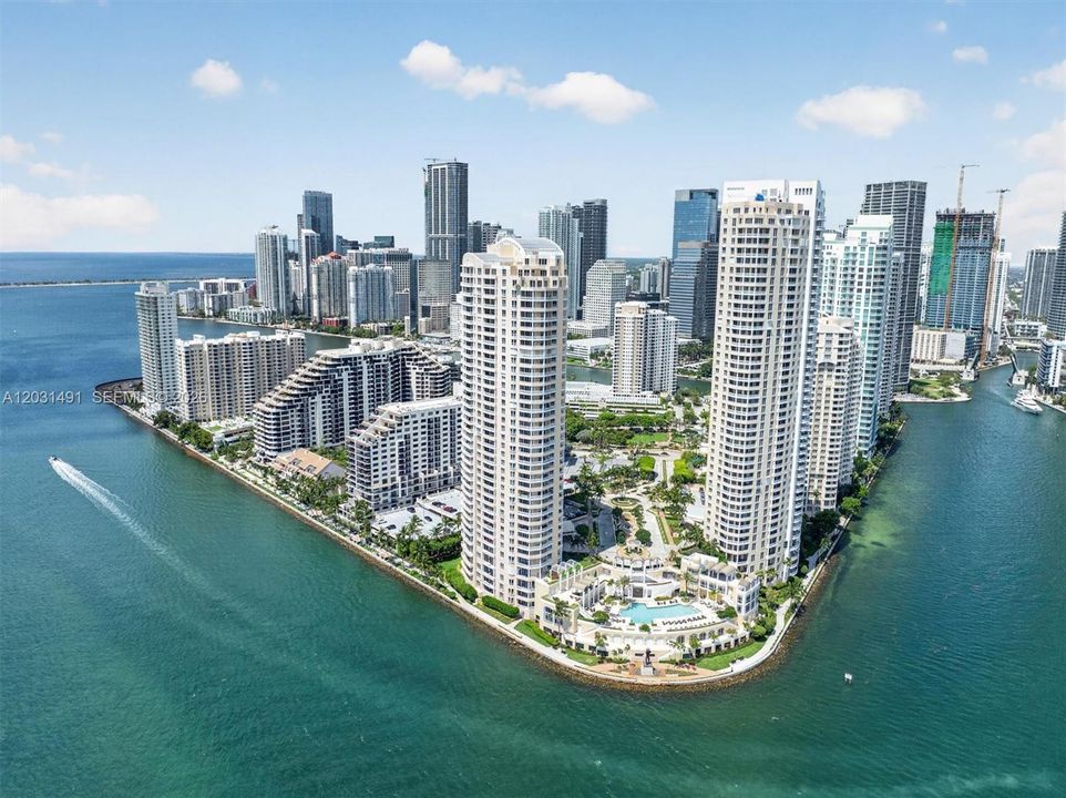 For Sale: $1,195,000 (1 beds, 2 baths, 1440 Square Feet)