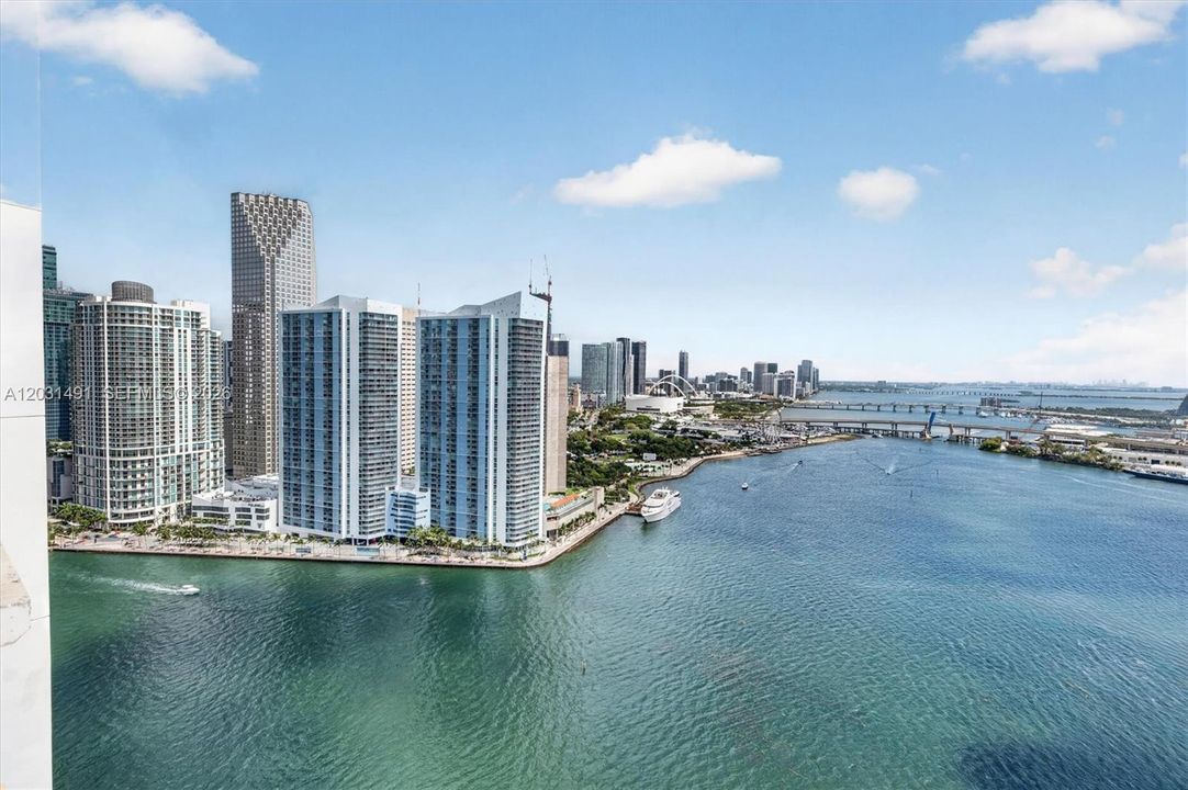 For Sale: $1,195,000 (1 beds, 2 baths, 1440 Square Feet)