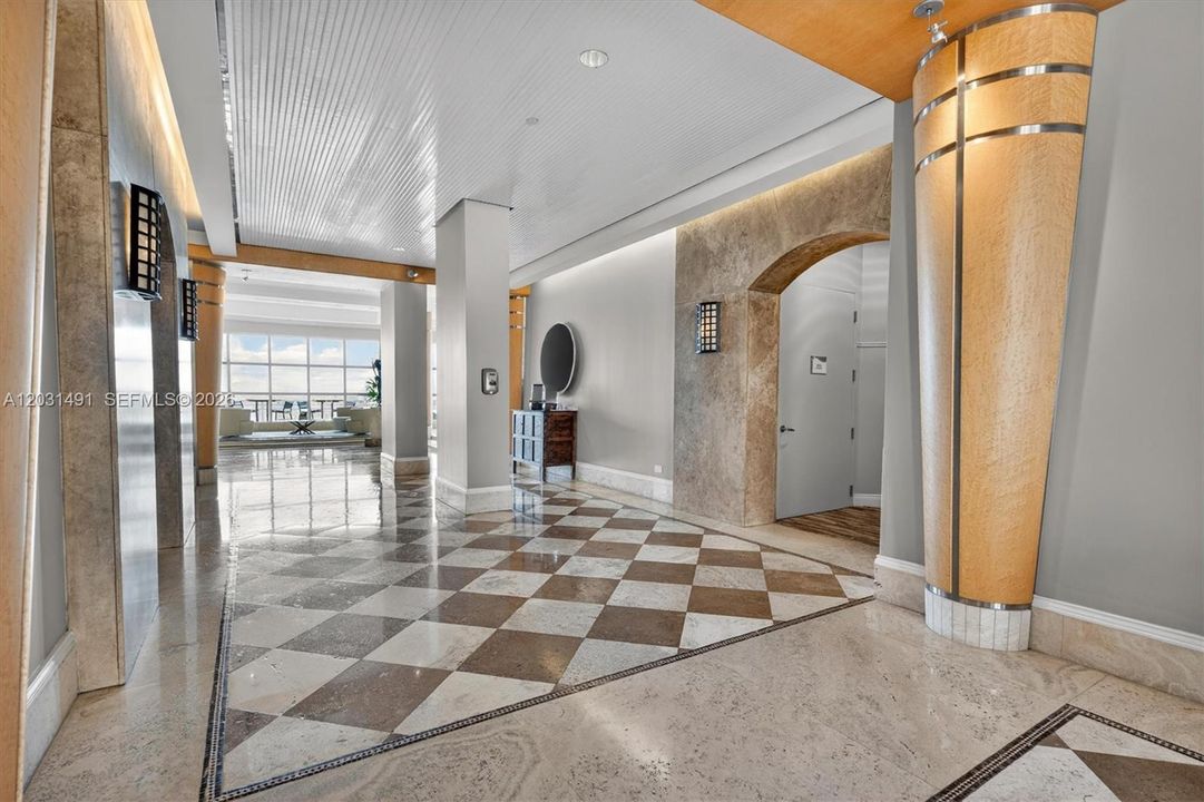 For Sale: $1,195,000 (1 beds, 2 baths, 1440 Square Feet)