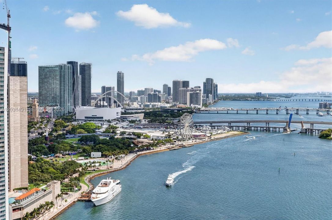 For Sale: $1,195,000 (1 beds, 2 baths, 1440 Square Feet)