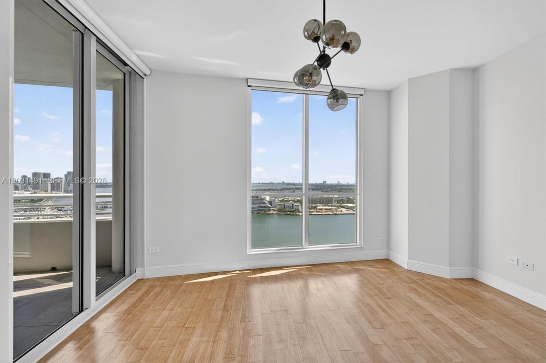 For Sale: $1,195,000 (1 beds, 2 baths, 1440 Square Feet)