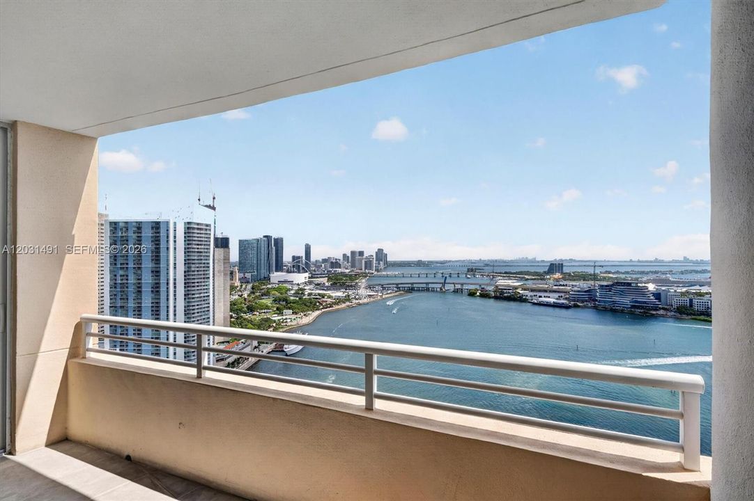 For Sale: $1,195,000 (1 beds, 2 baths, 1440 Square Feet)