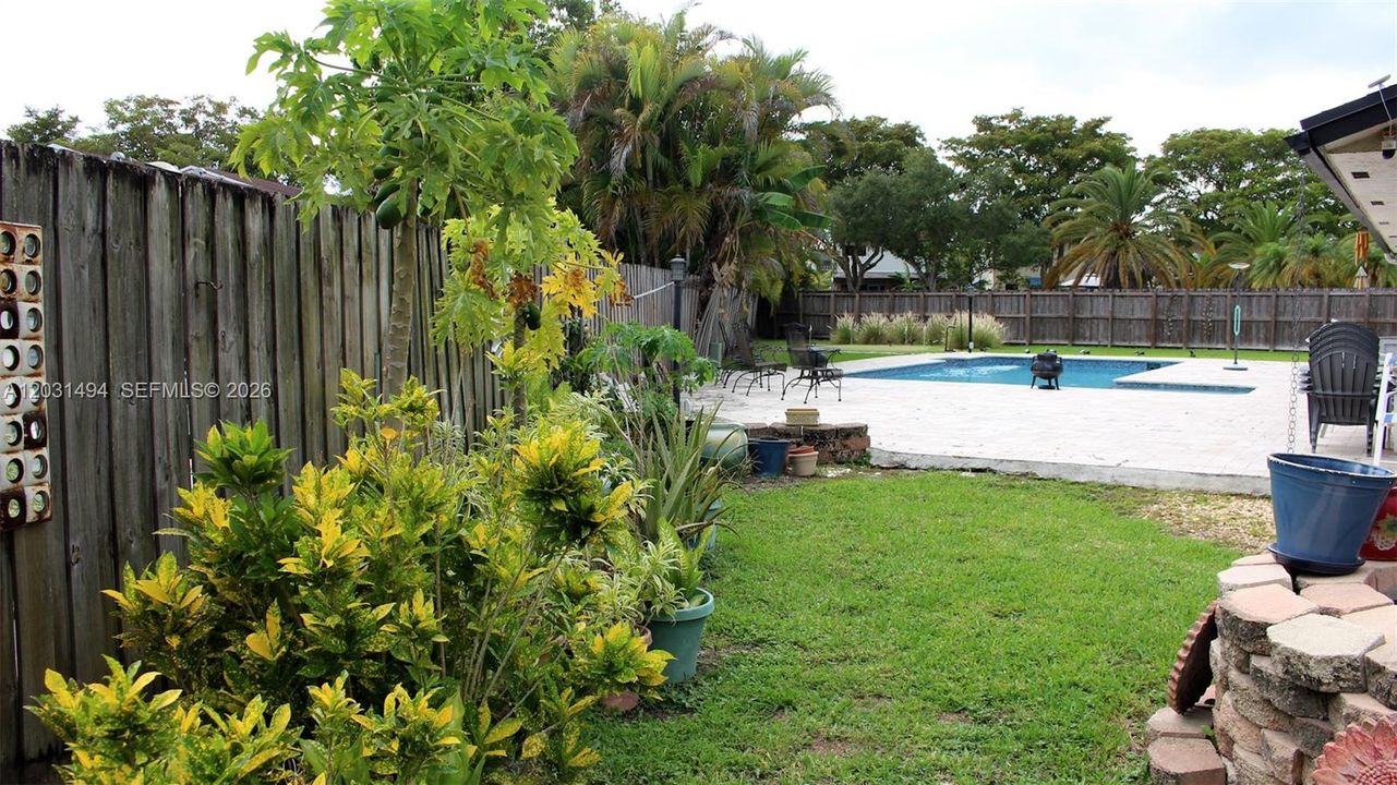 For Sale: $1,149,500 (4 beds, 2 baths, 2599 Square Feet)