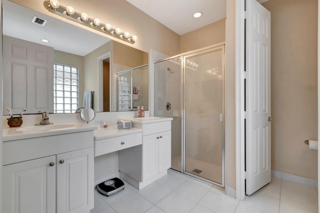 Primary BA Dual Vanities