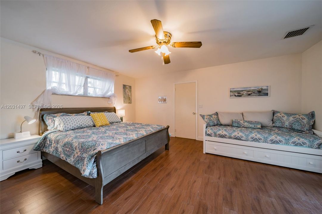 En Renta: $7,499 (3 camas, 3 baños, 2167 Pies cuadrados)