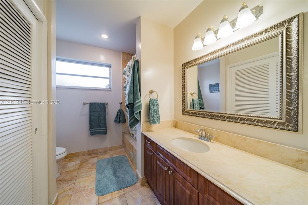 En Renta: $7,499 (3 camas, 3 baños, 2167 Pies cuadrados)