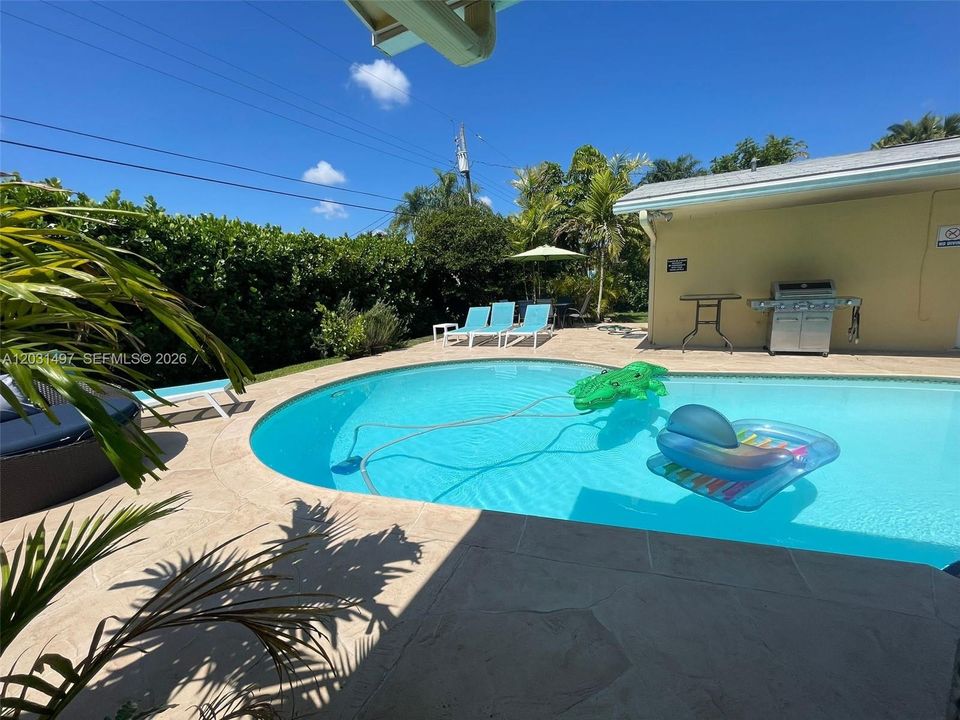 En Renta: $7,499 (3 camas, 3 baños, 2167 Pies cuadrados)