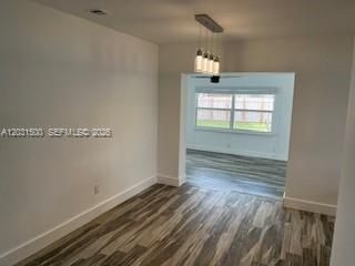 For Rent: $3,850 (4 beds, 2 baths, 1296 Square Feet)