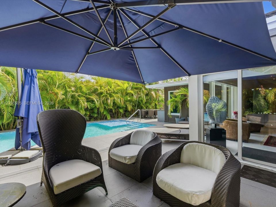For Sale: $3,000,000 (3 beds, 4 baths, 3413 Square Feet)