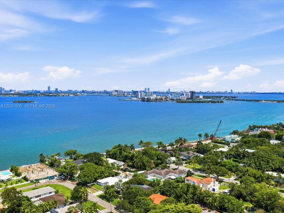 For Sale: $3,000,000 (3 beds, 4 baths, 3413 Square Feet)