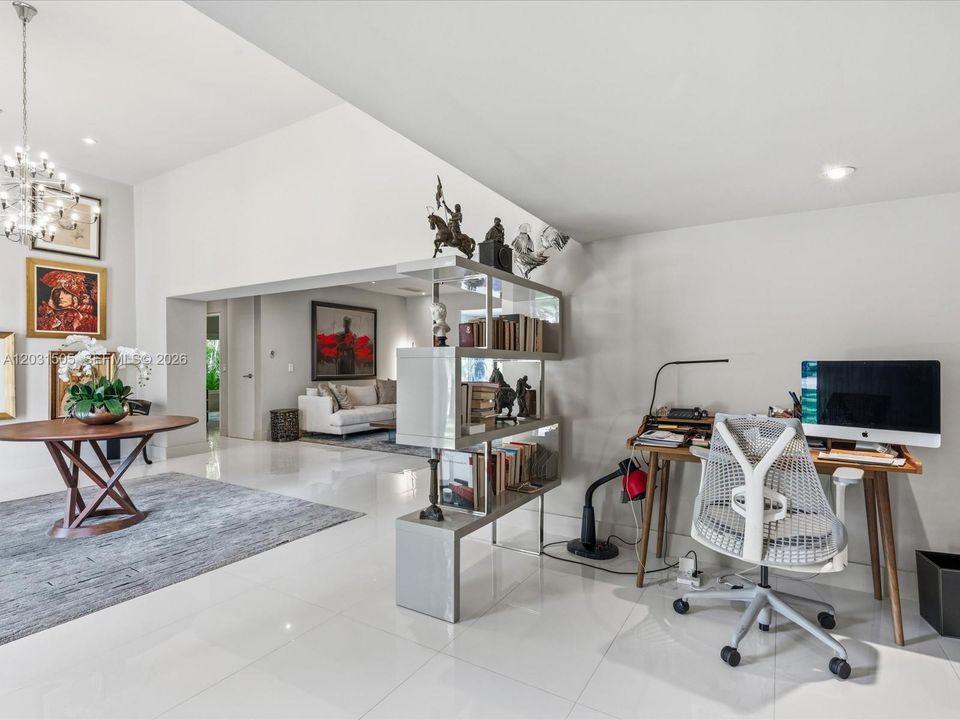 For Sale: $3,000,000 (3 beds, 4 baths, 3413 Square Feet)