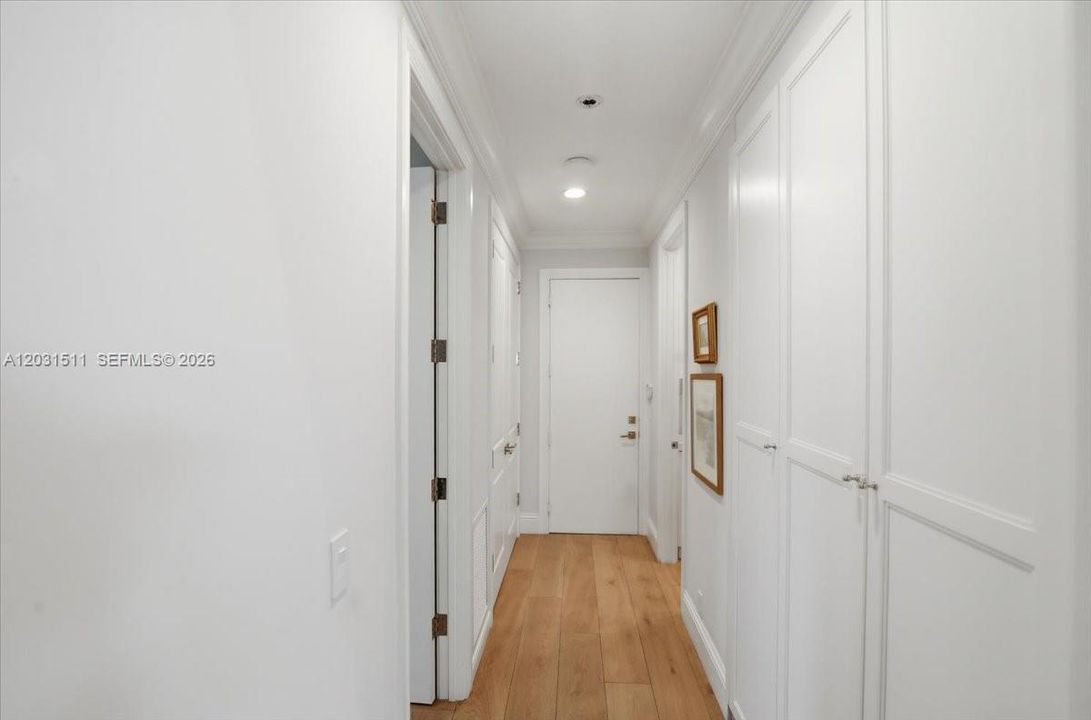 For Sale: $2,695,000 (4 beds, 4 baths, 3646 Square Feet)